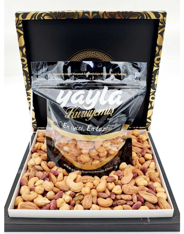 Kuruyemiş Sarayı