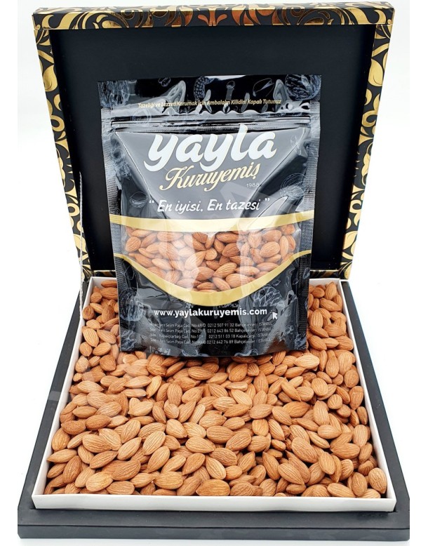 Kuruyemiş Sarayı